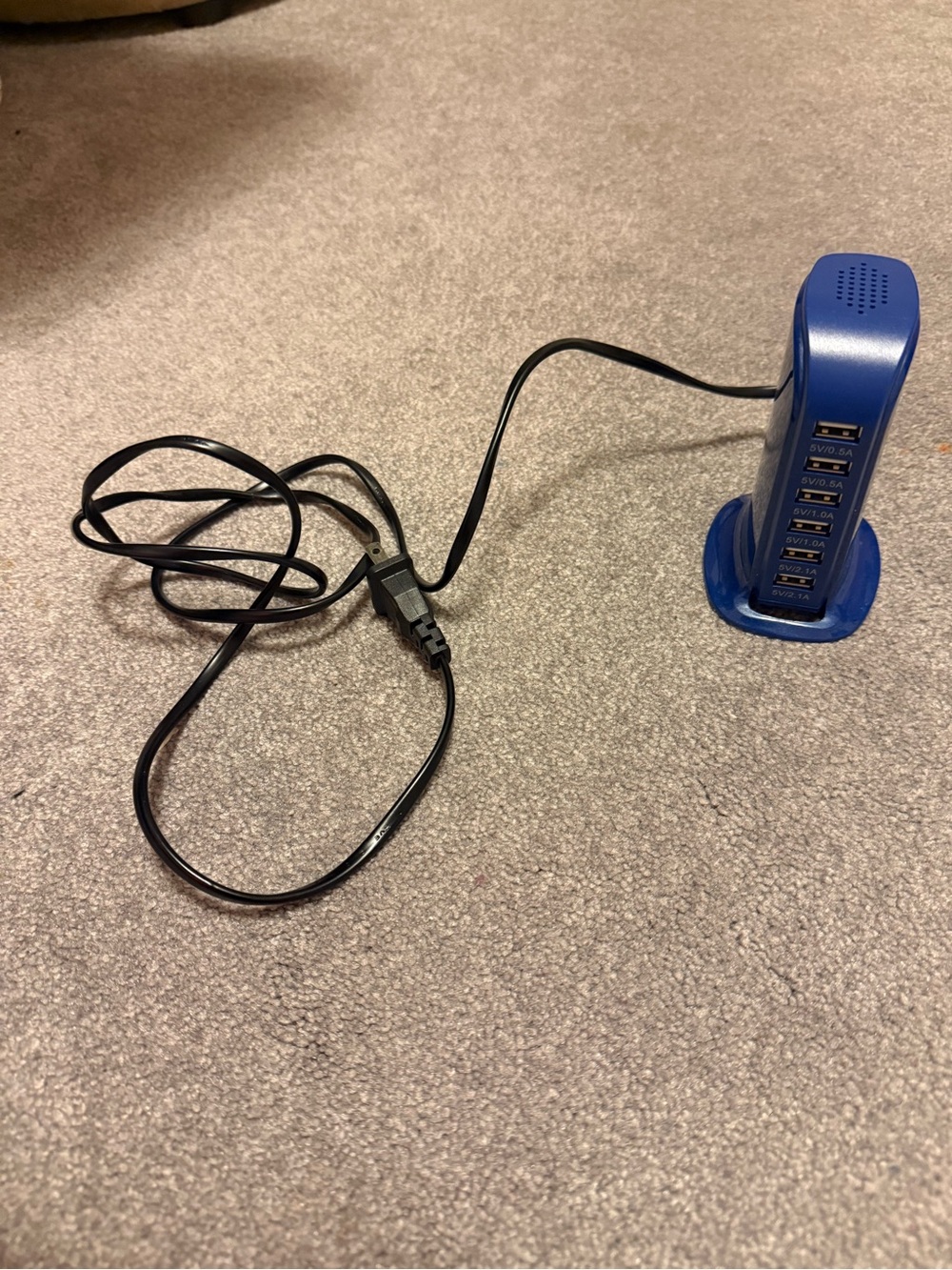 Blue USB Charging Station - Multi-Port - Picture 2 of 8